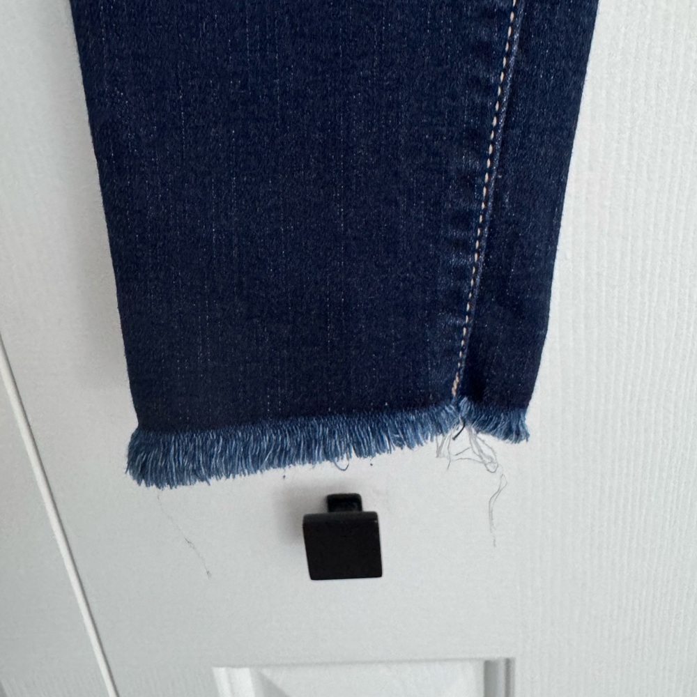 Kancan Signature skinny cropped denim - Picture 4 of 5